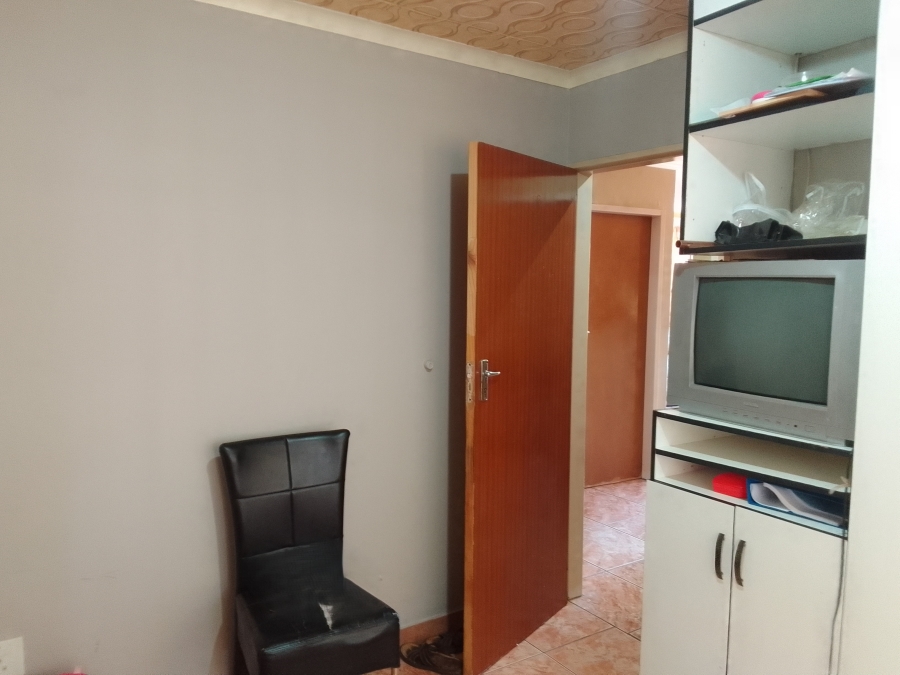 To Let 3 Bedroom Property for Rent in Geelhoutpark North West